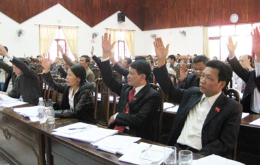 Kỳ họp thứ 11, HĐND tỉnh khoá XI: Thông qua 13 nghị quyết quan trọng, bầu bổ sung 2 thành viên UBND