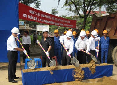 Khởi công xây dựng đường Quang Trung