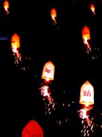 Lung linh đèn trời Bình Đà 